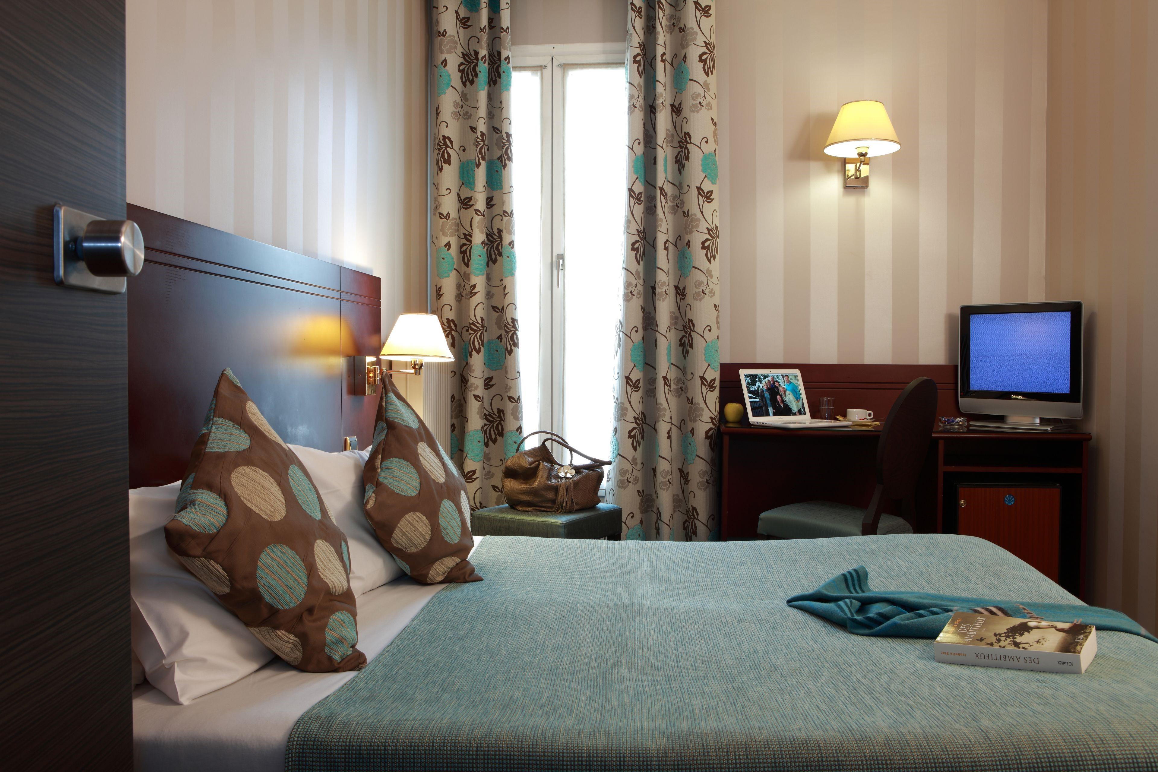 Hotel Espace Champerret Levallois-Perret Exterior photo